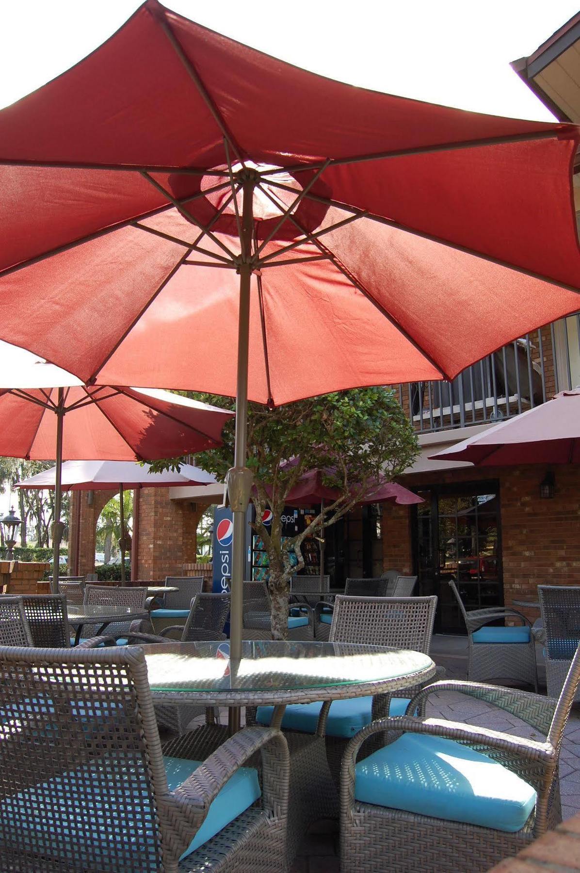 Ramada By Wyndham Temple Terrace/tampa North 3*