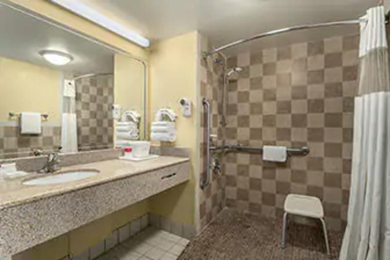 Ramada By Wyndham Temple Terrace/tampa North Hotel Tampa